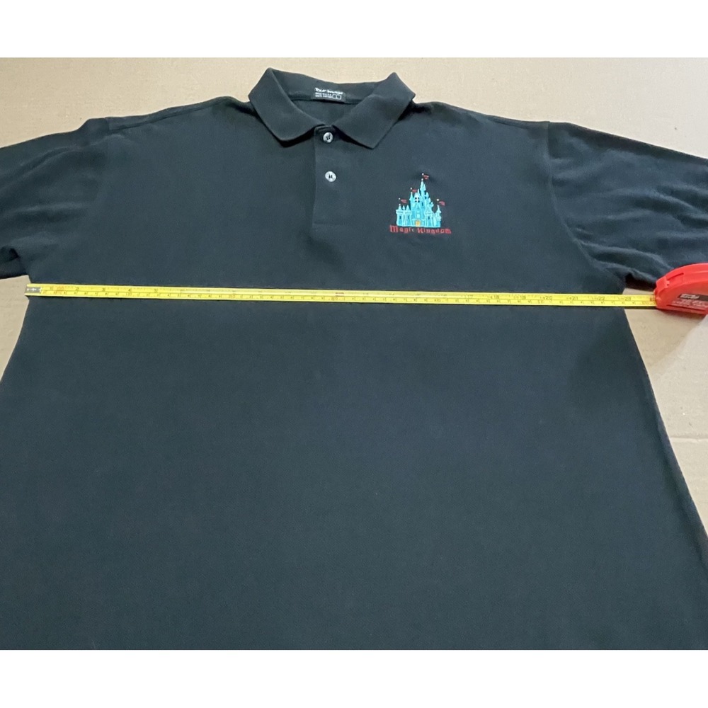 Tour Image Disney Men's Large Magic Kingdom Employee Navy Blue Polo Shirt Castle - Picture 7 of 11